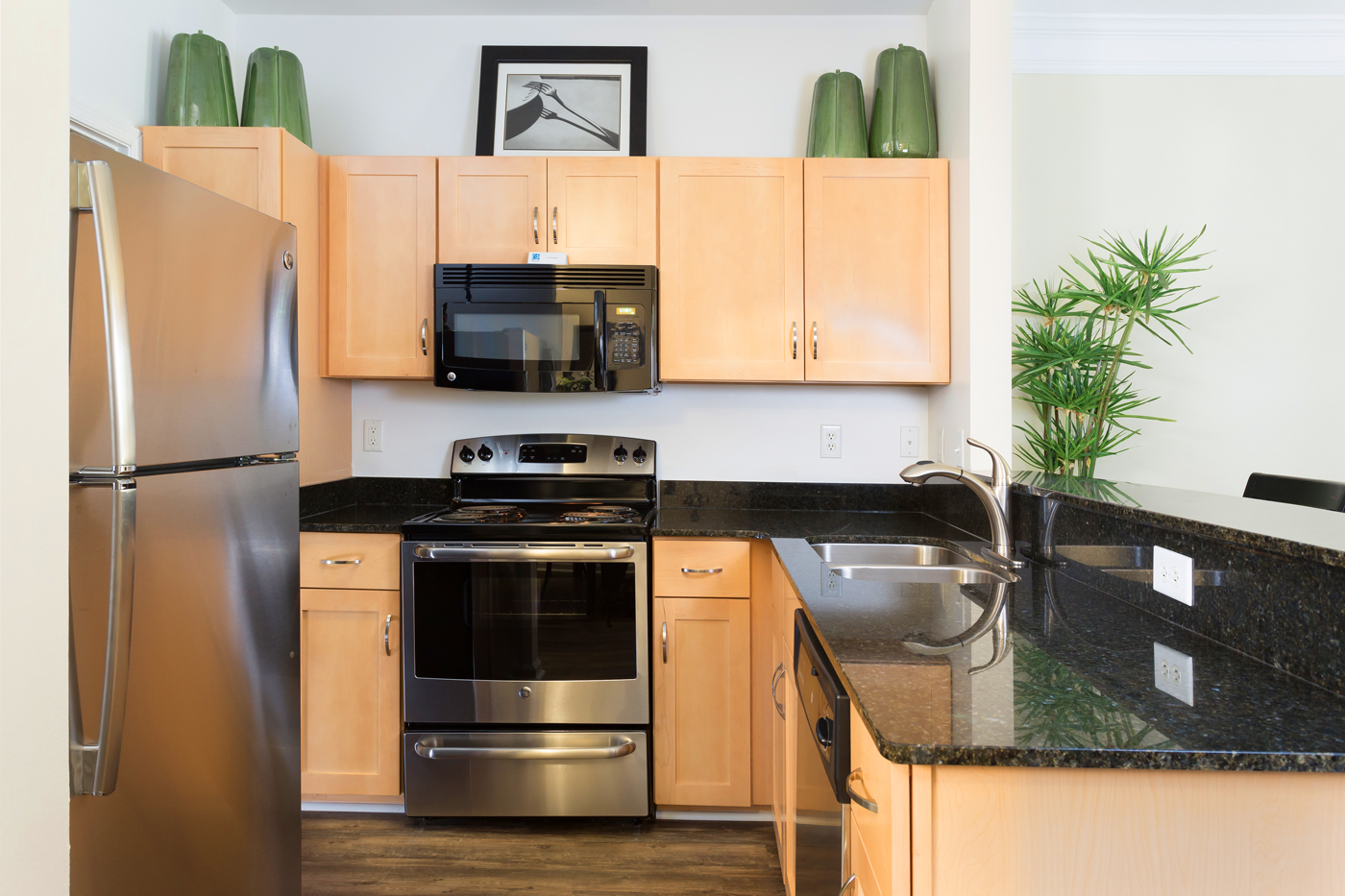 Harbour Breeze Apartments | Luxury Apartments for Rent in Suffolk VA