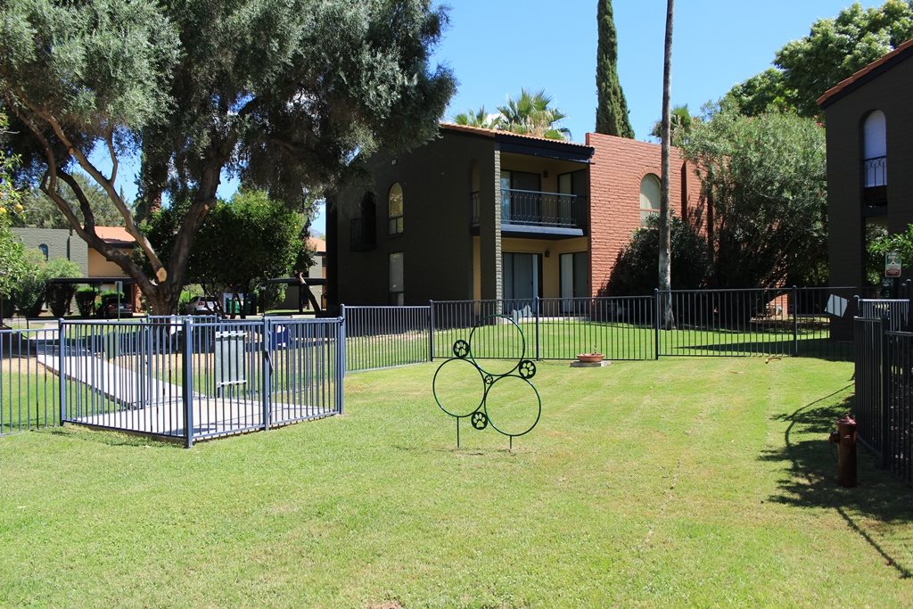 Mission Palms photogallery 33