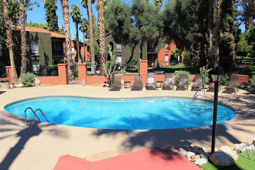 Mission Palms photogallery 2