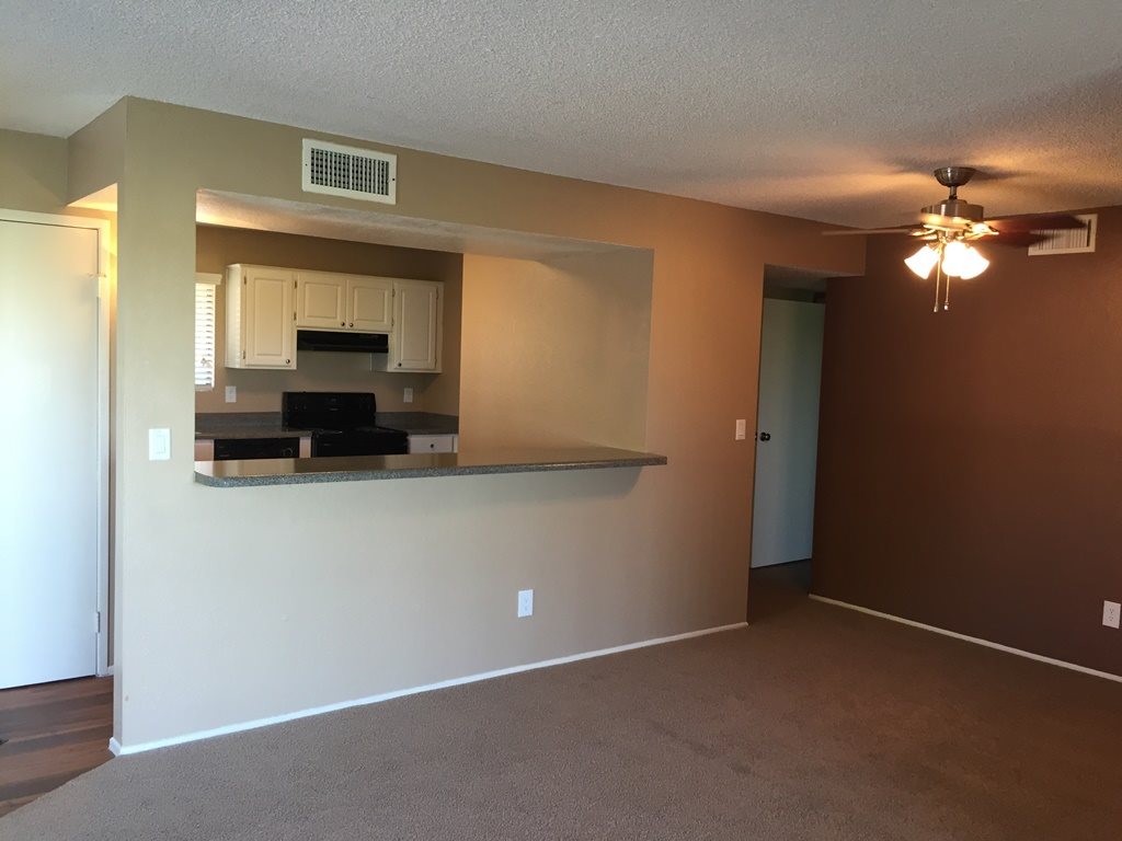 Mission Palms photogallery 37