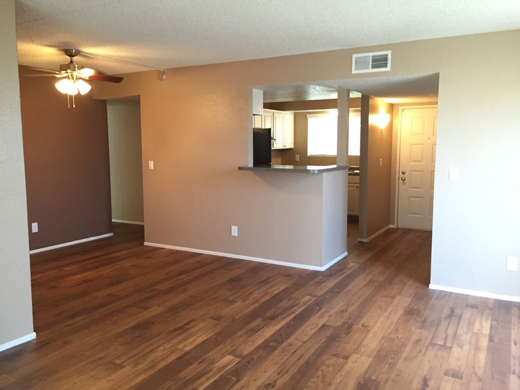 Mission Palms photogallery 40