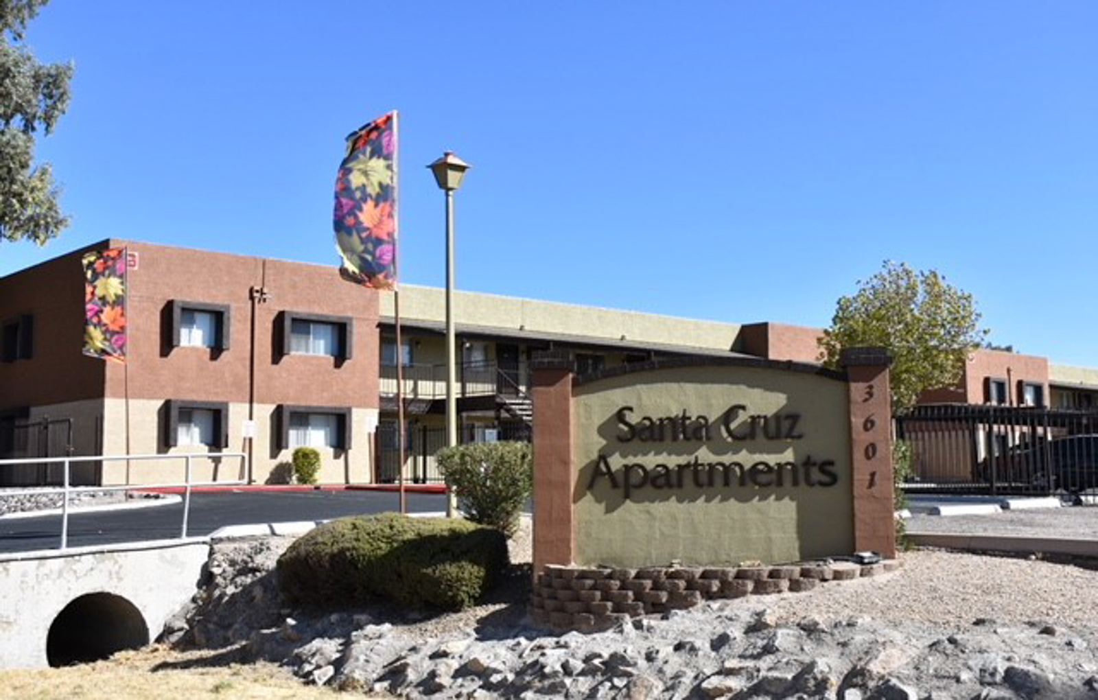 Santa Cruz Apts. Apartments in Tucson, AZ