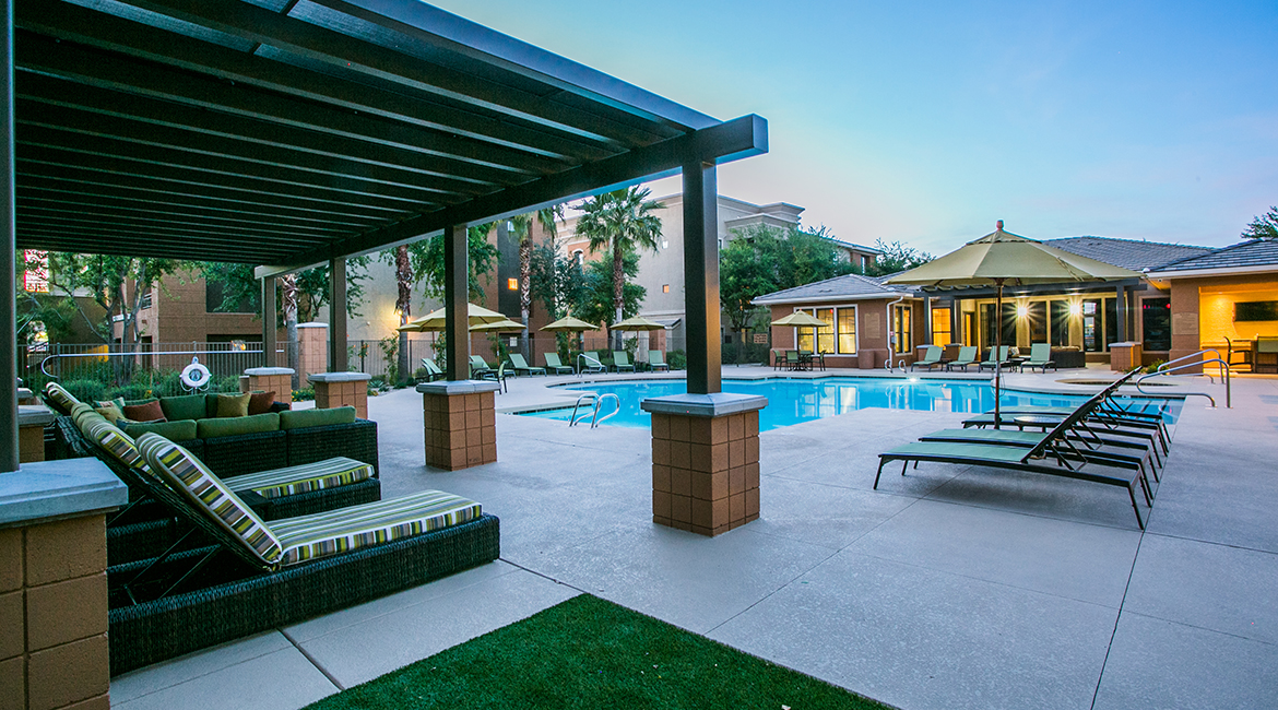 Waterford at Superstition Springs Apartments in Mesa, AZ