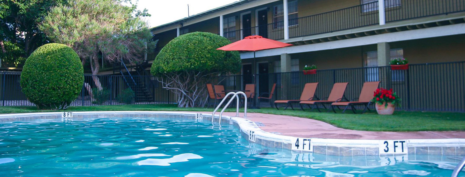 El Paso, TX Mesa Ridge Apartments