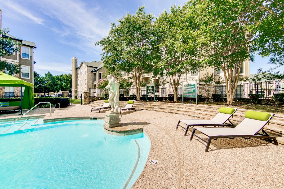 Photos and Video of Stonebriar of Frisco Apartments in Frisco, TX