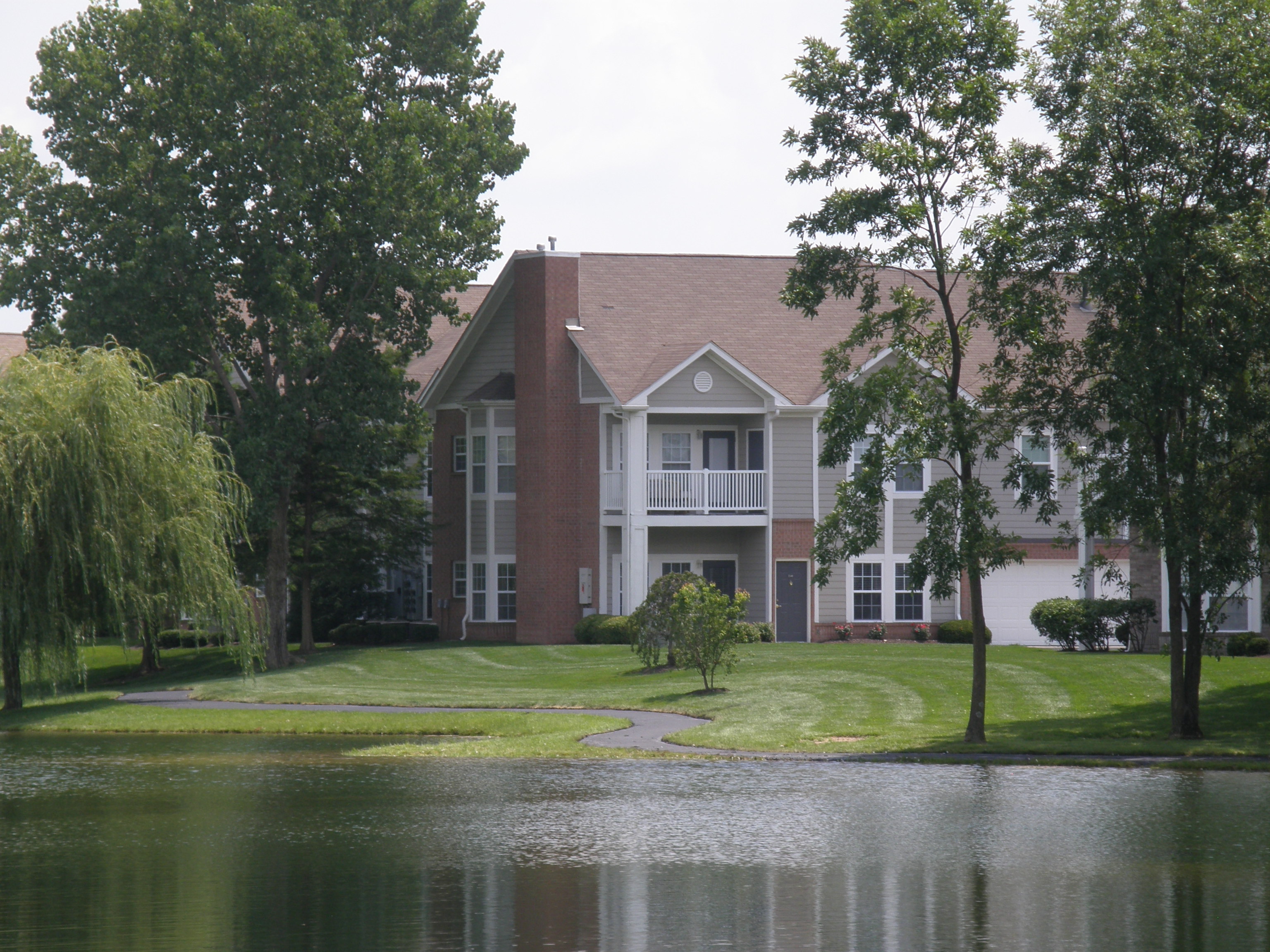 The Retreat at Carmel Apartments in Indianapolis, IN
