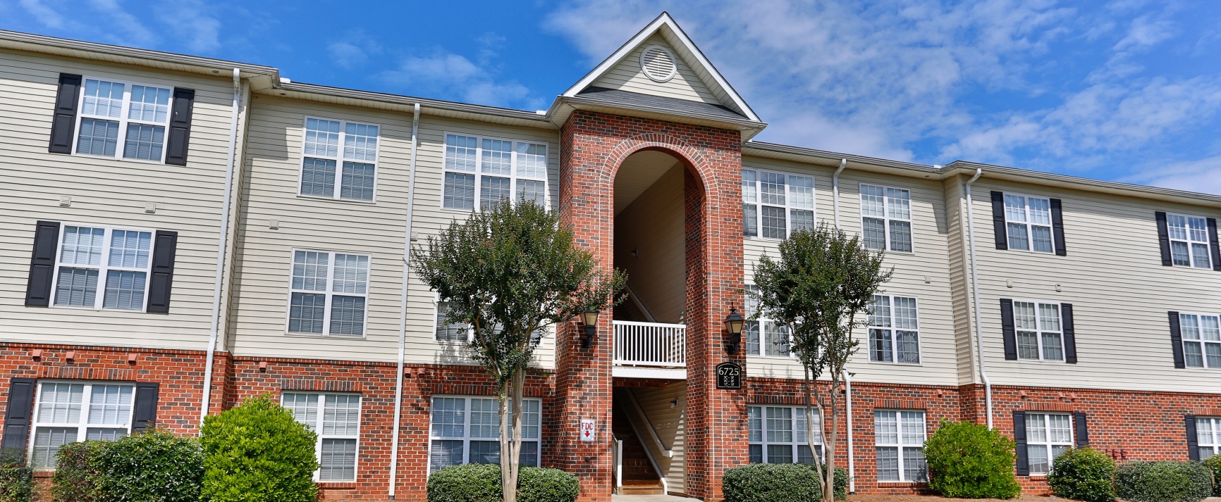 Ashford Place Apartments in Charlotte, NC