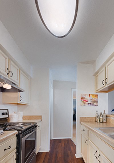 Potomac Vista Apartments | Apartments in Woodbridge, VA