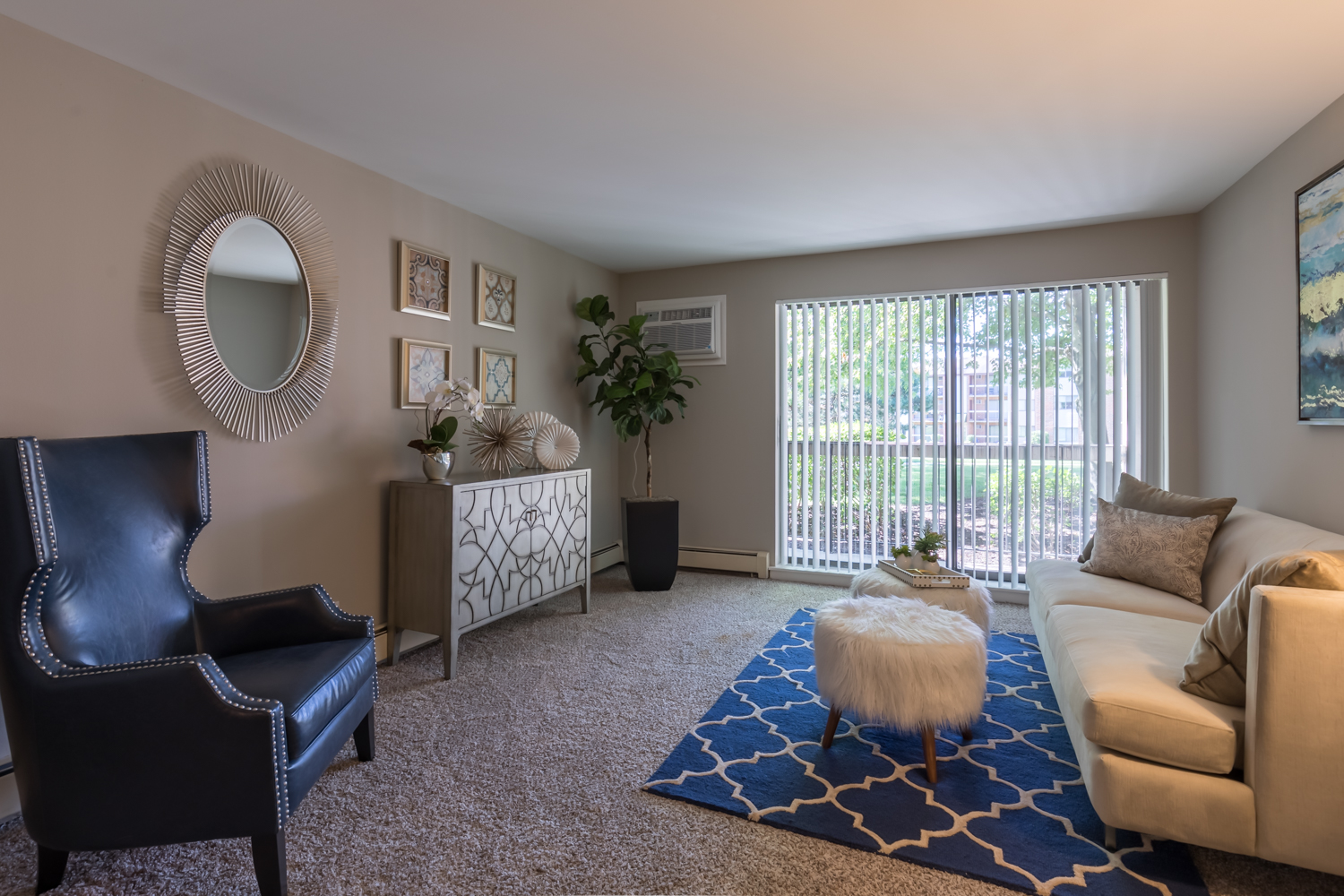 The Ponds Apartments in Naperville, IL