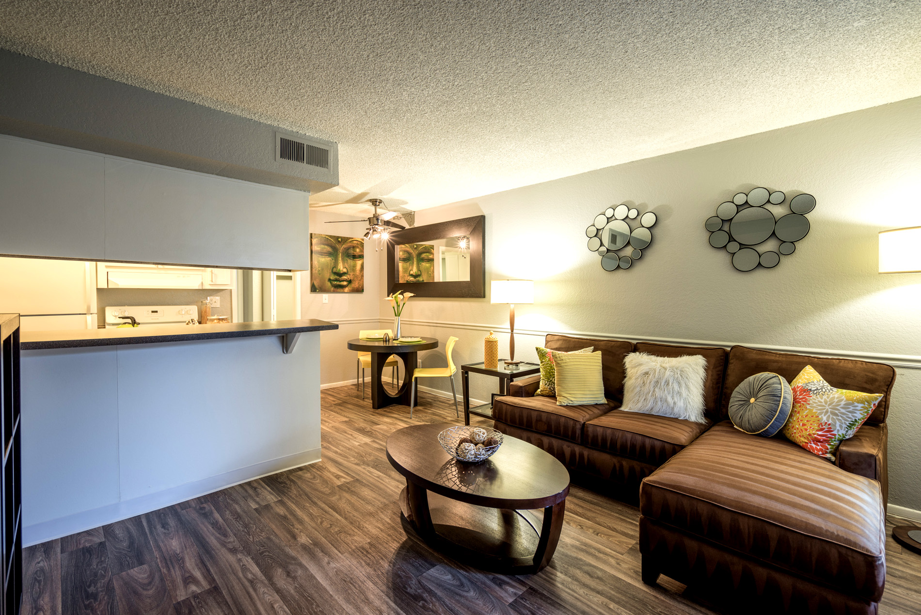 Dwell Apartments in Scottsdale, AZ