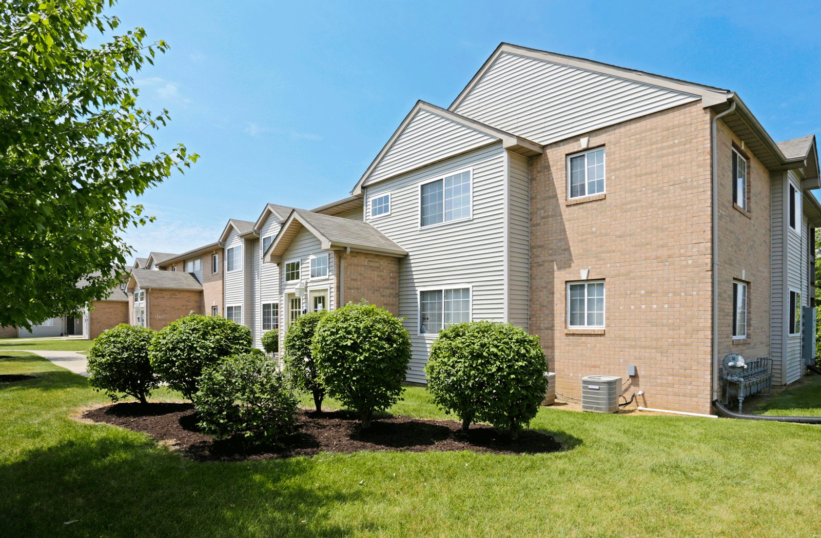 knoxville pointe | apartments in dunlap, il knoxville pointe | apartments in dunlap, il