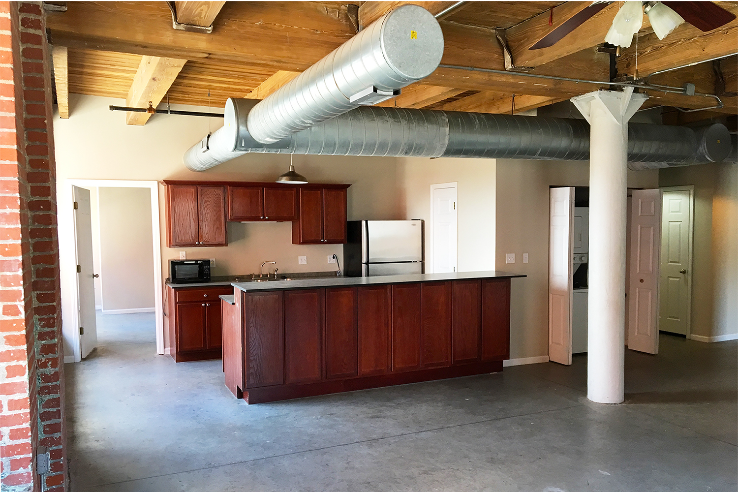 Photos and Video of Lofts 415 in St. Joseph, MO