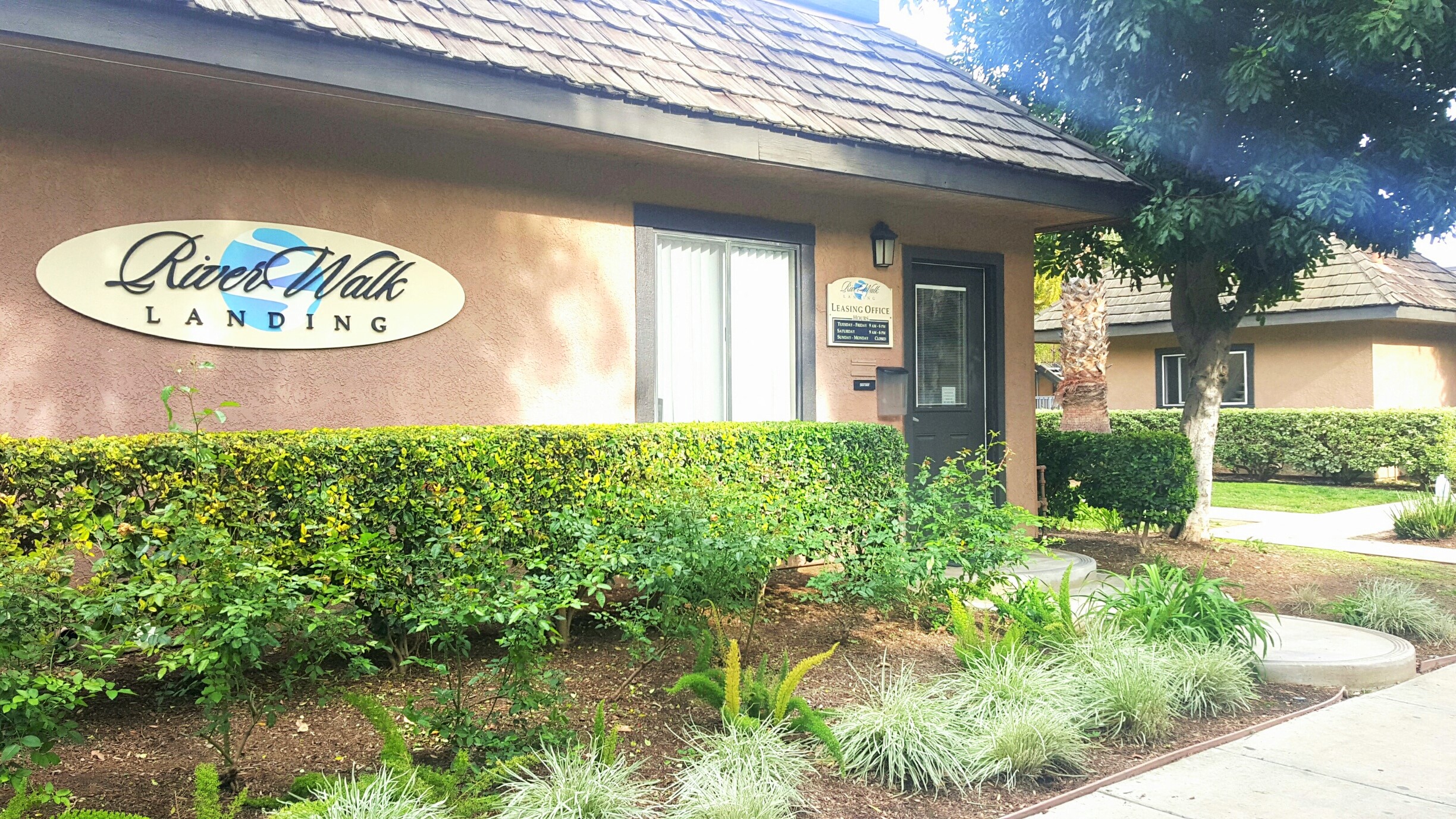 La Sierra, Riverside River Walk Landing Apartments