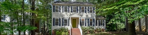 106 Buckingham Circle 3 Beds Apartment for Rent
