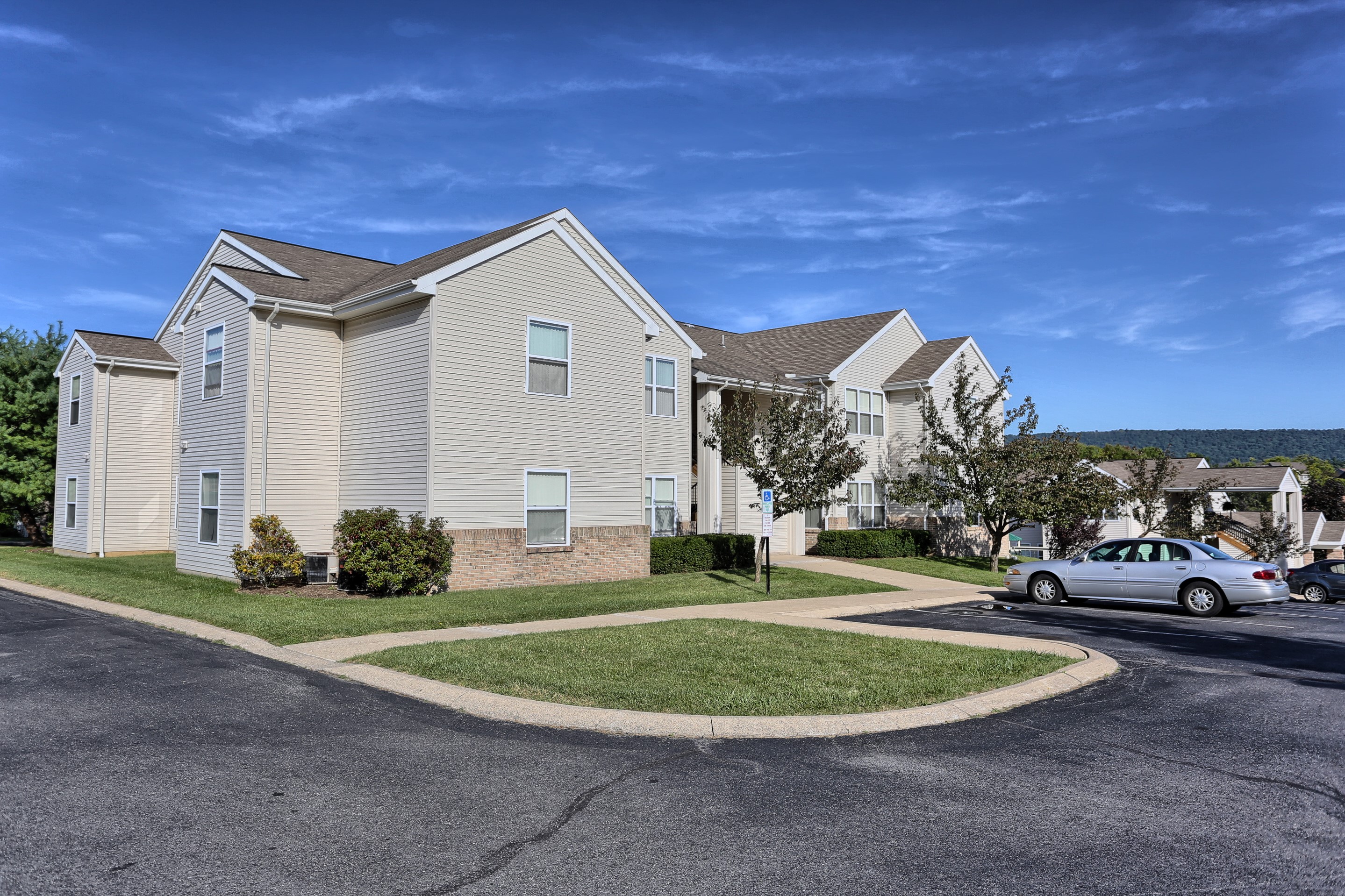 Apartments Town Homes Townhouses For Rent Pmi