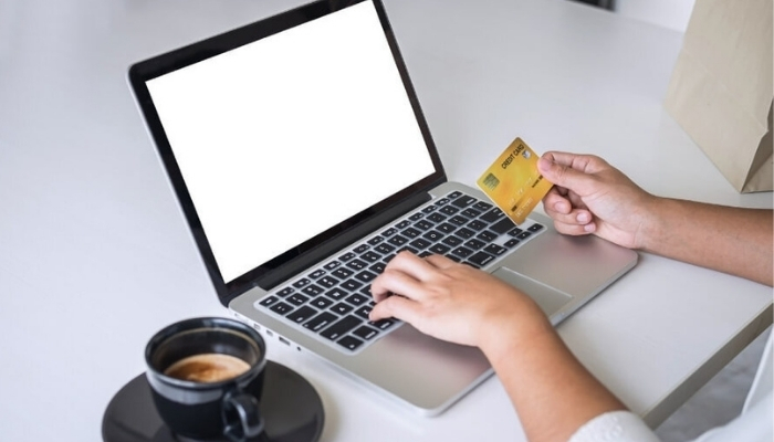 person using credit card online