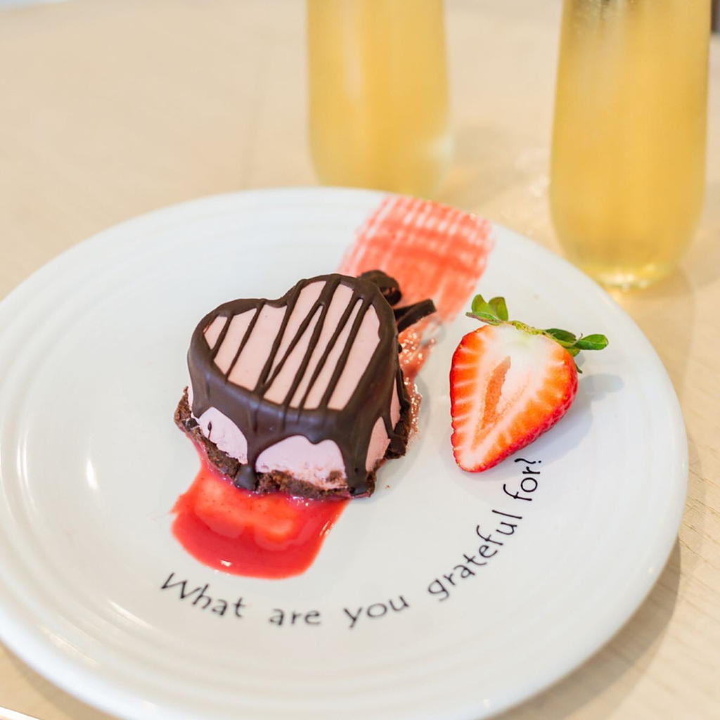 Cafe Gratitude