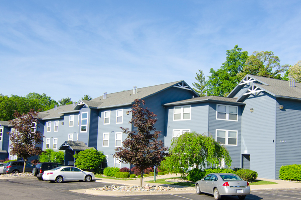 Park Place Apartments | East Lansing Apartments Near Michigan State University