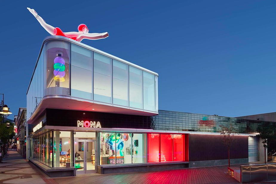 Museum of Neon Art