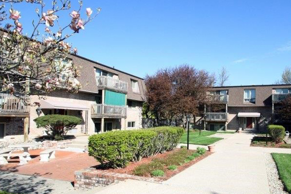 Amber Square Apartments Apartments In Lansing Mi