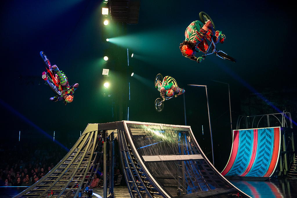Cirque de Soleil Volta