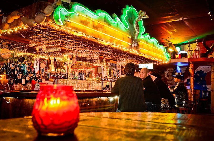Little Bar