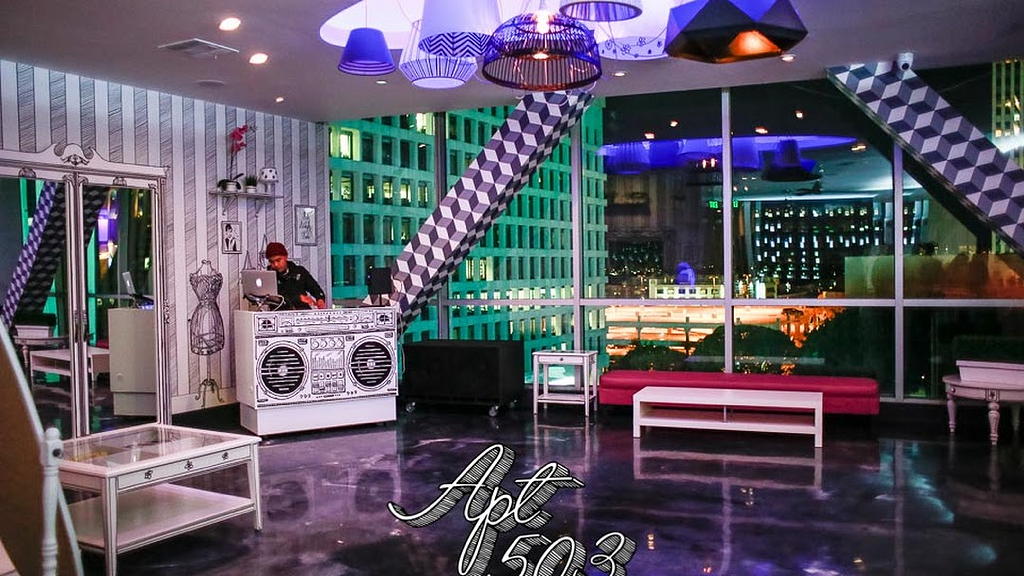 Apartment 503 Lounge