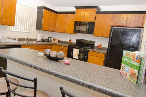 Auburn Place Apartments in East Lansing, Michigan