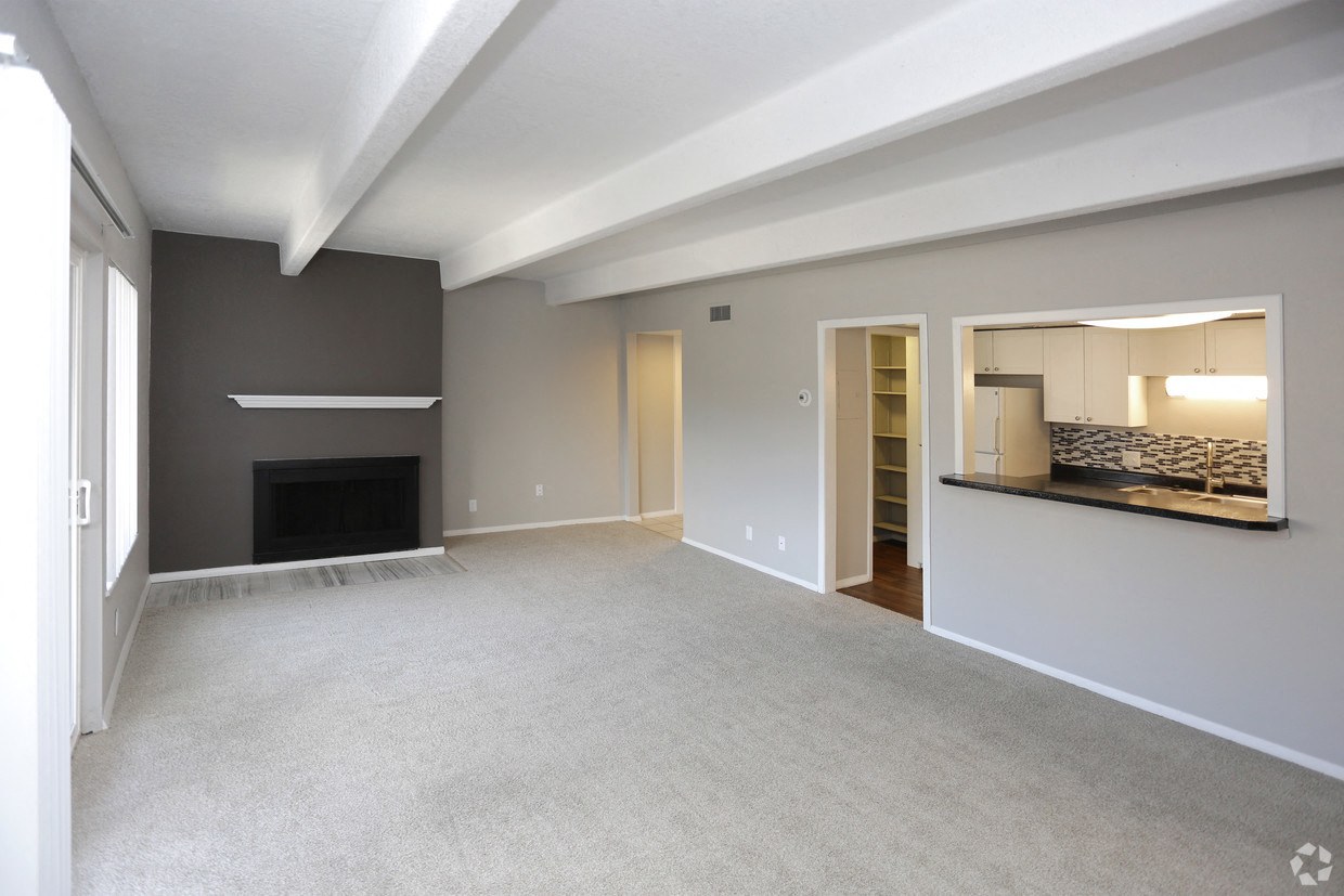 Bonterra Lakeside Apartments