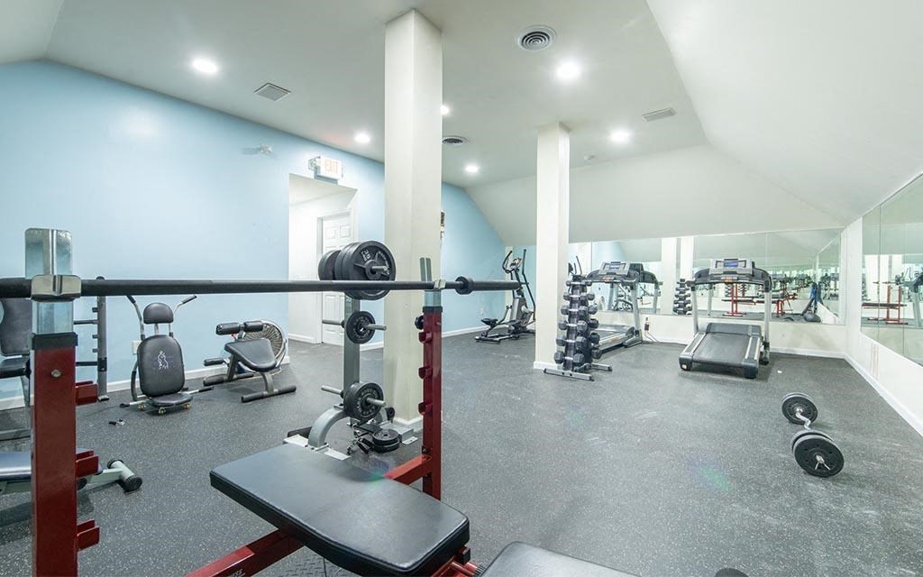 the gym at the apartments for rent