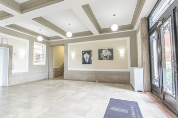 179 South Harrison - Photo Gallery 5
