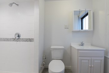 120 South Harrison - Photo Gallery 5