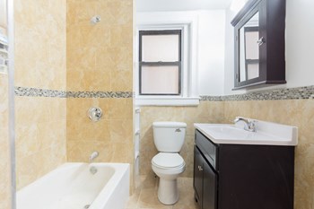 120 South Harrison - Photo Gallery 2