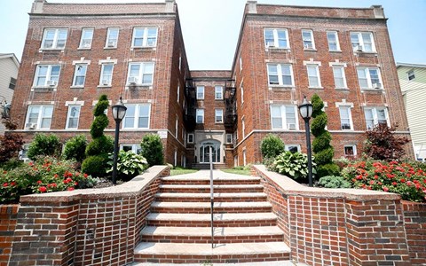 Spaxel 993-999 stuyvesant avenue