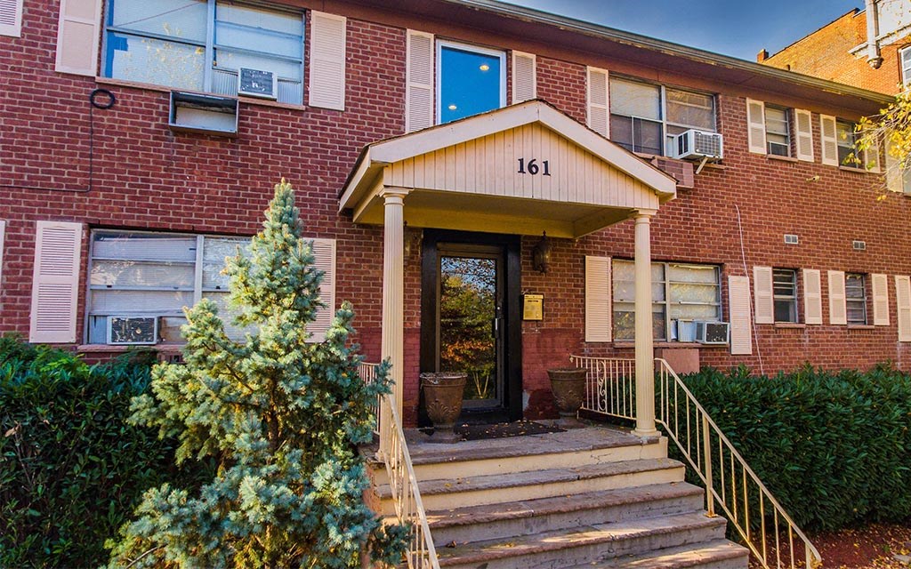 Spaxel 161 N arlington