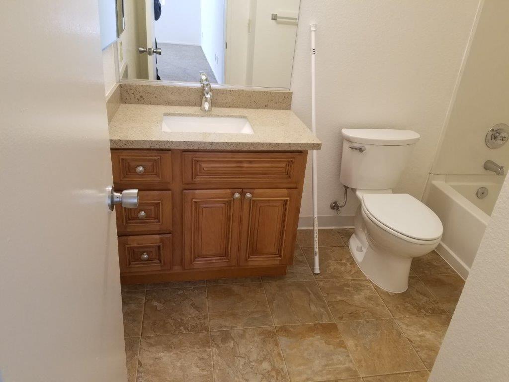 2x2 Hallway Bathroom