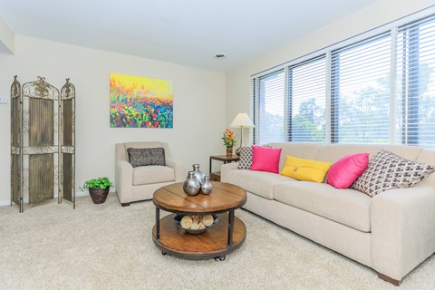 181 Nutmeg Lane 1-2 Beds Apartment for Rent