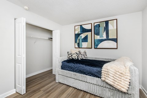 10501 3Rd Street North 1-3 Beds Apartment for Rent