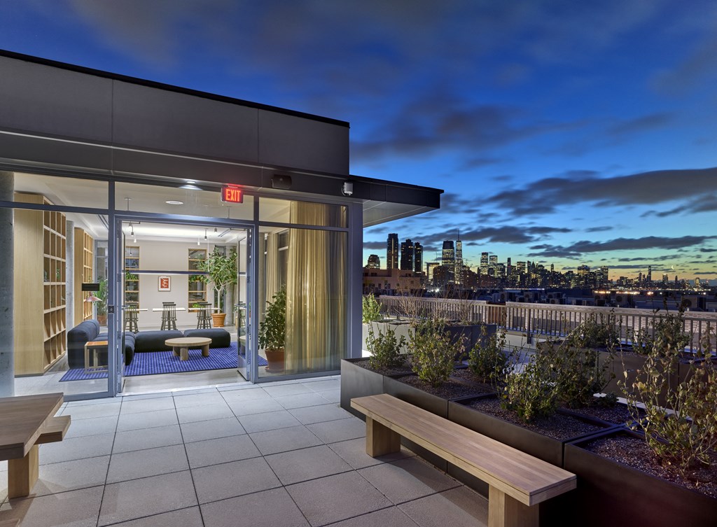 Residents at The Hazel are treated to awe-inspiring vistas of New York City, with panoramic views that showcase famous landmarks such as the Empire State Building, the Statue of Liberty, and the vibrant cityscape, providing a constant reminder of the vibrant urban lifestyle just across the river.