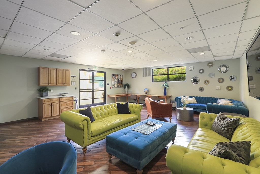 Resident Lounge Space at the verandas apartments canoga park california