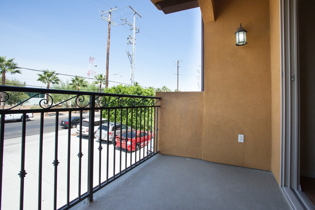 Relax In Private Balcony at The Verandas, Canoga Park, CA