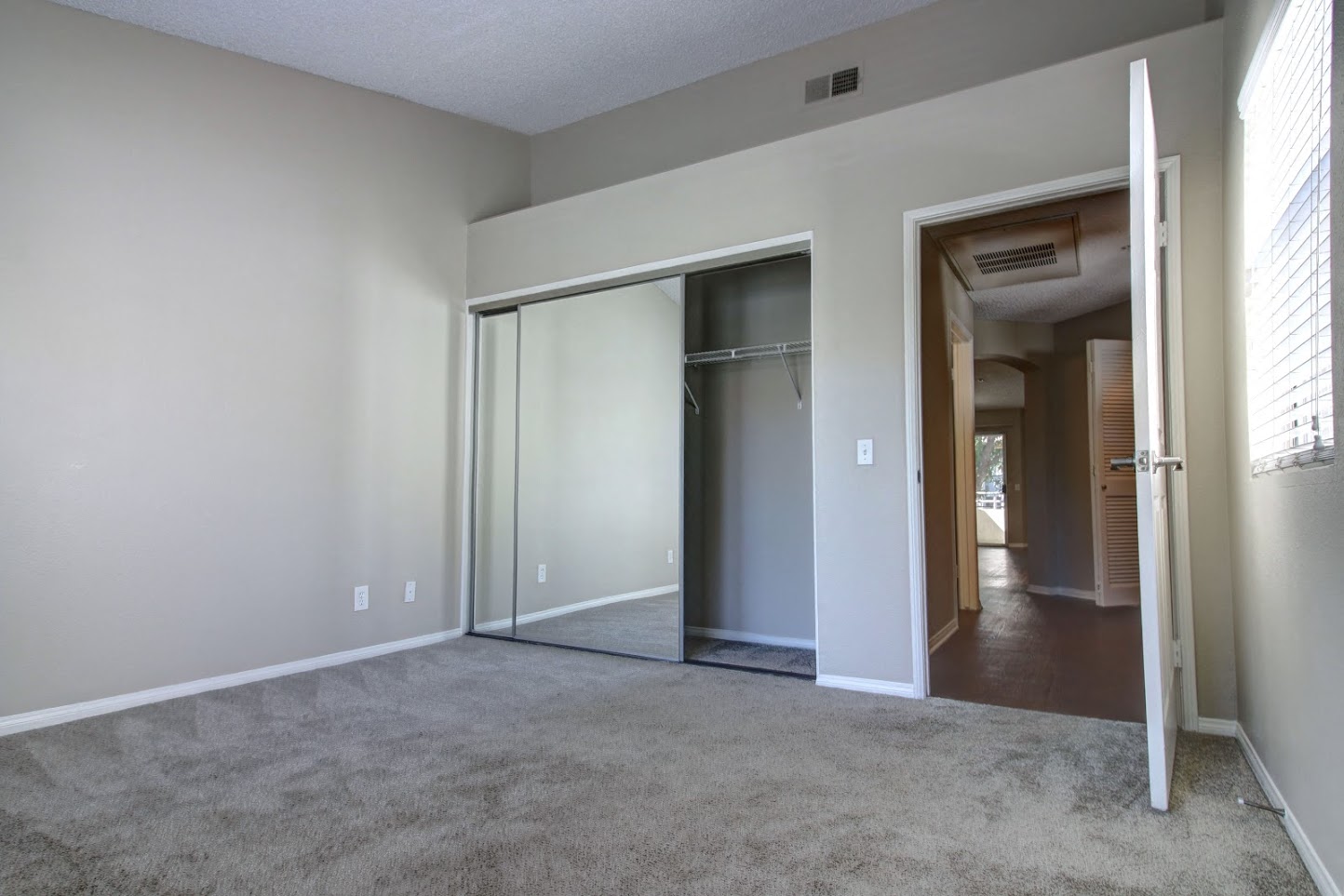 Gorgeous carpet at Legends at Rancho Belago, Moreno Valley, California