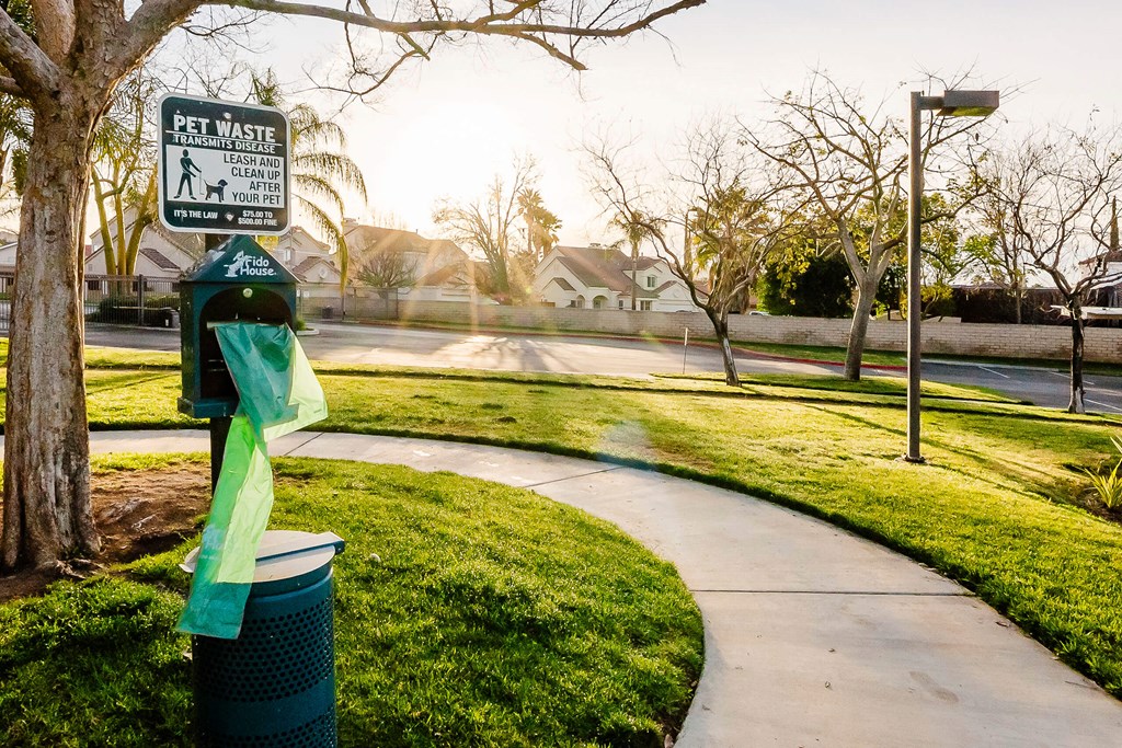 Pet Waste at Legends at Rancho Belago, Moreno Valley