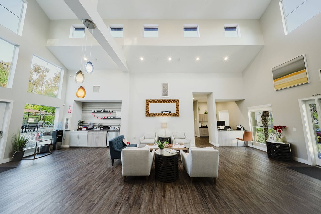 Resident Lounge at Legends at Rancho Belago, Moreno Valley, CA, 92553