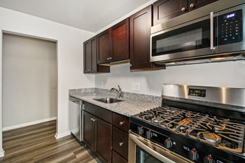 1 Giard Drive #1 2 Beds Apartment for Rent - Photo Gallery 4