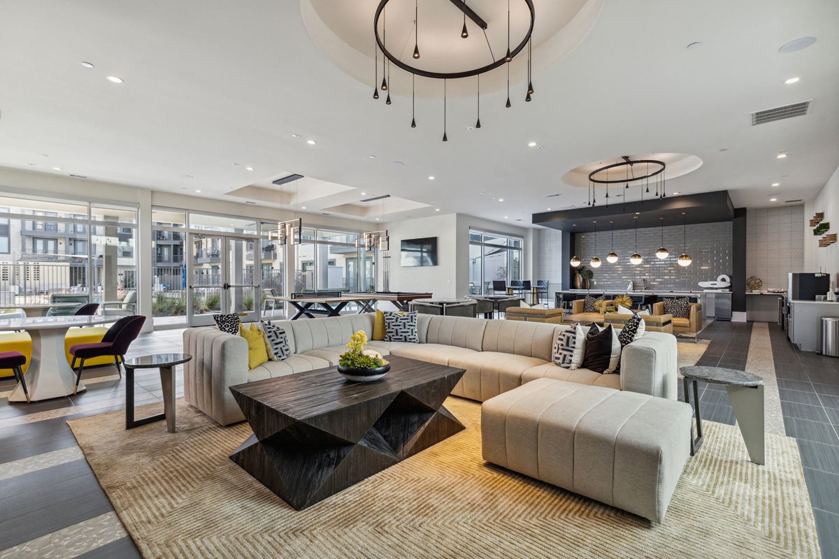LynnCora Apartments
