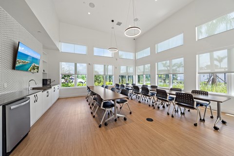 Mira At Palmer Ranch