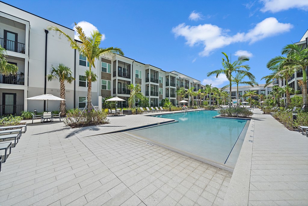 Large Pool at Mira at Palmer Ranch, Florida