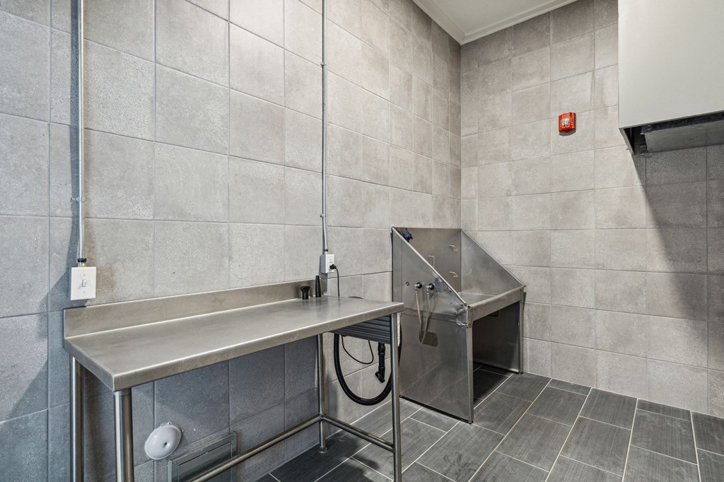 Dog washing station at LynnCora Apartments at LynnCora, Texas, 75052