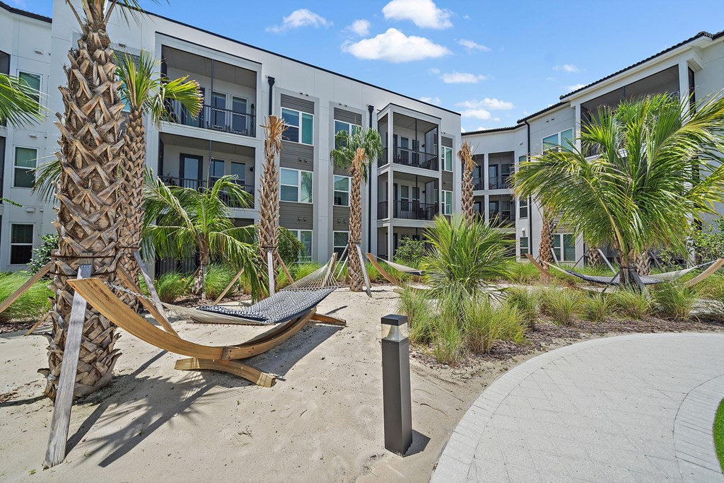 Hammock Garden at Mira at Palmer Ranch, Sarasota, FL